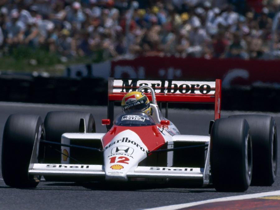  McLaren Honda MP4-4 1988 года  (фото 2 из 9)